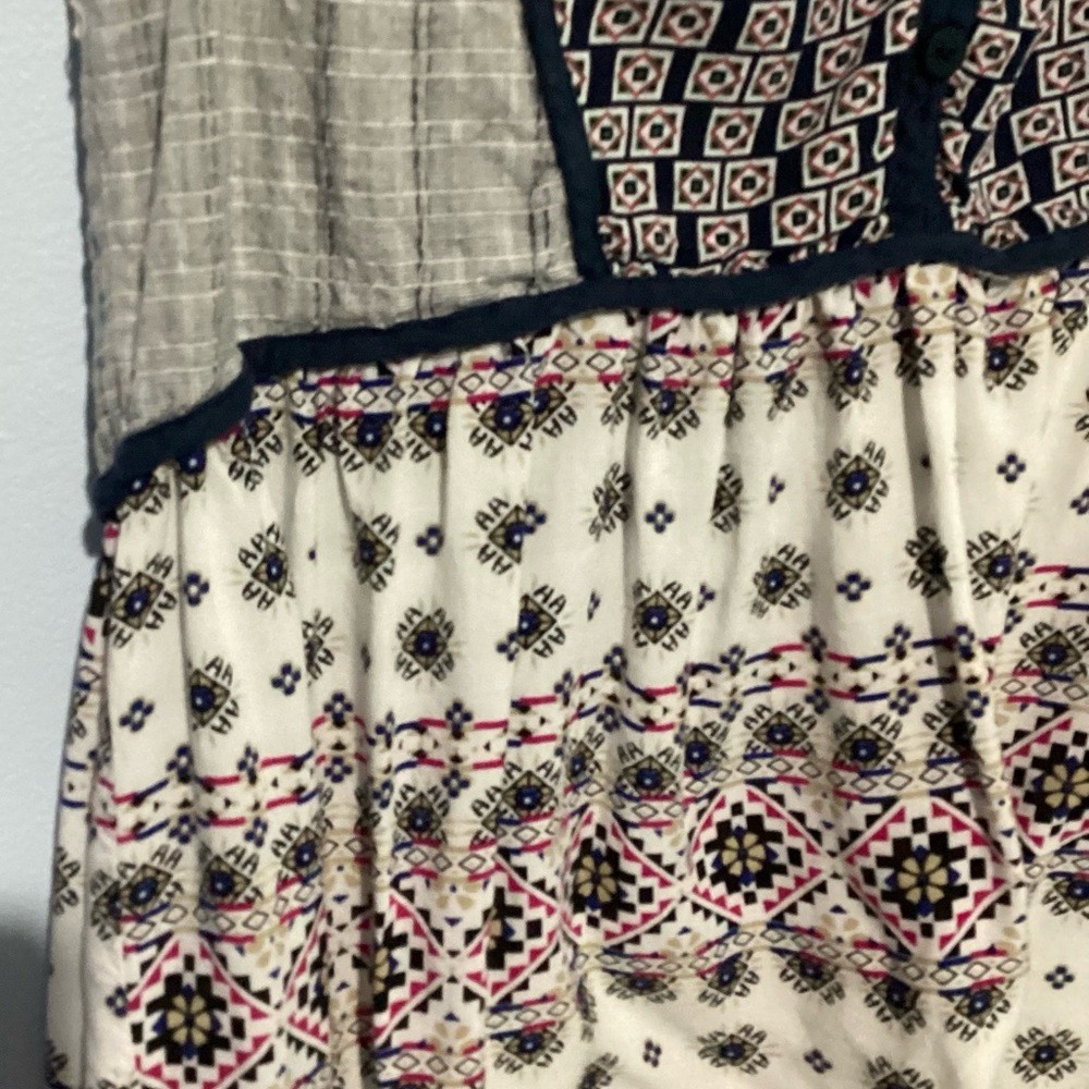 Hem & Thread Small Women’s Tank Multi Pattern - Picture 4 of 8